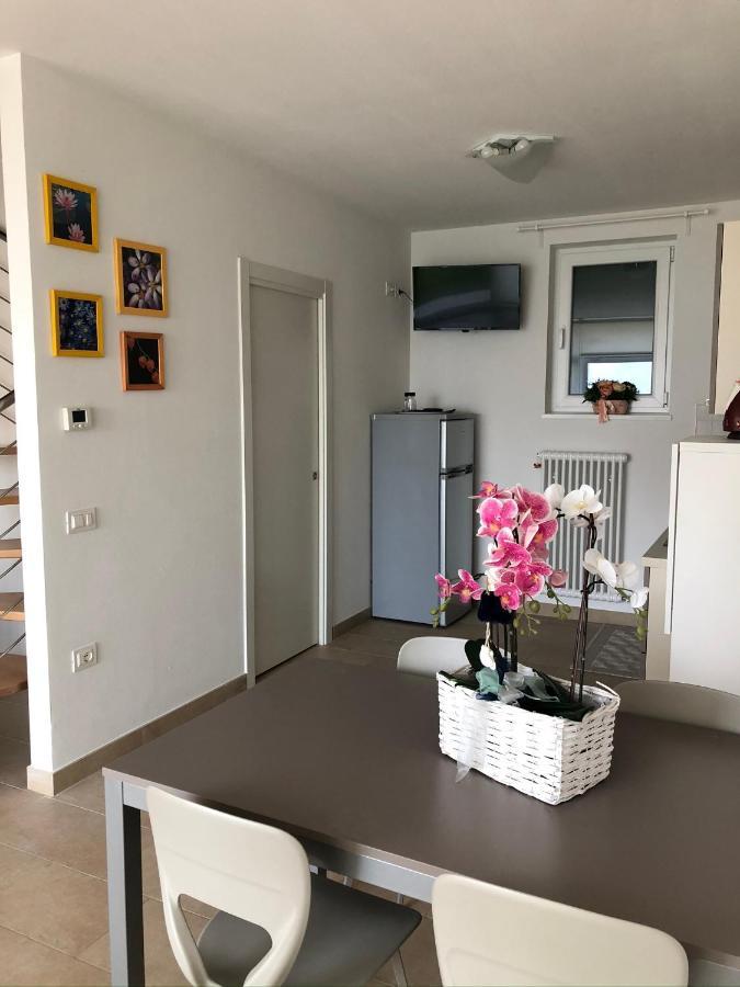 Un Balcone Sul Garda Apartment Tremosine Bagian luar foto