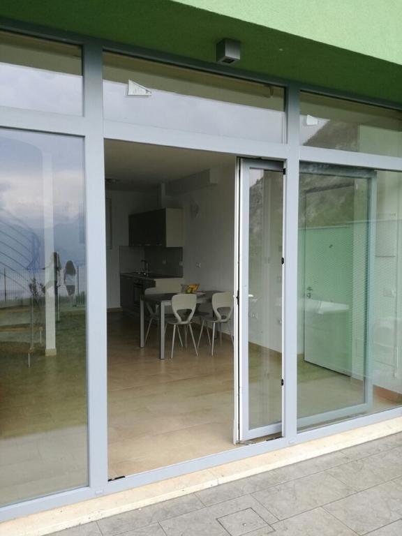 Un Balcone Sul Garda Apartment Tremosine Bagian luar foto