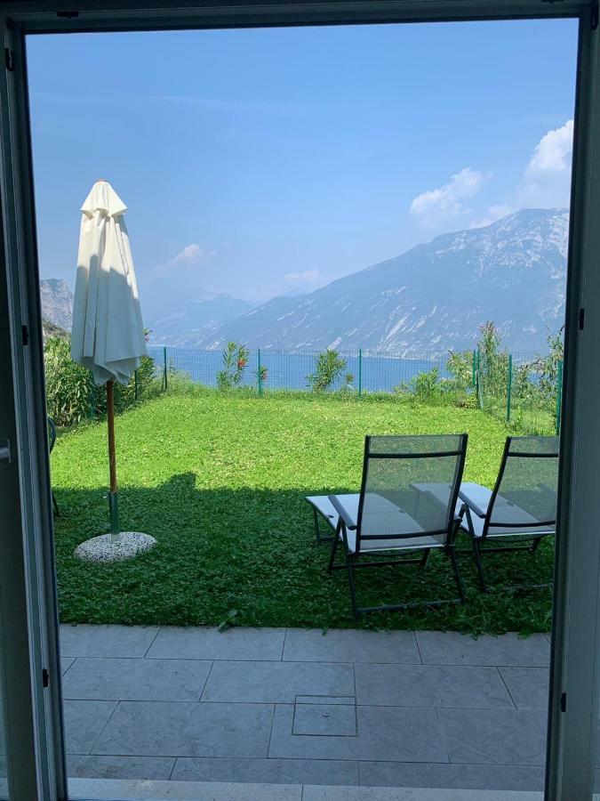 Un Balcone Sul Garda Apartment Tremosine Bagian luar foto